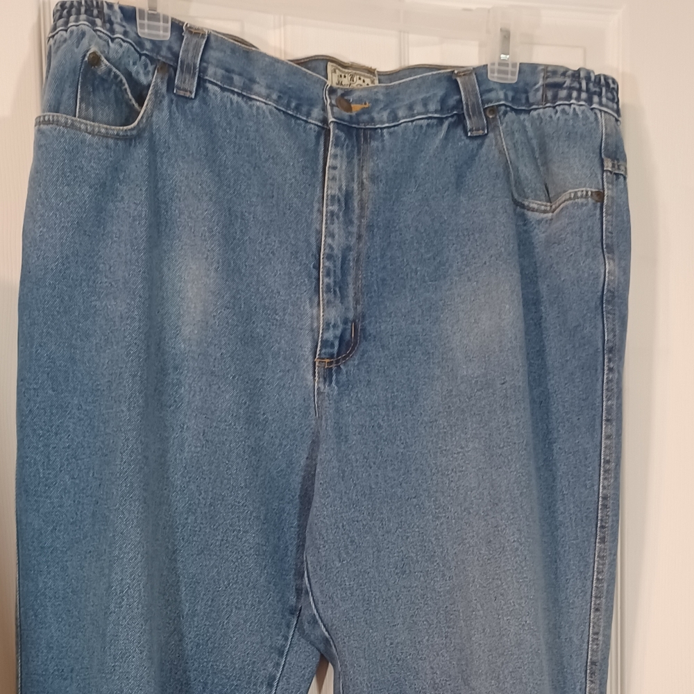 LIBERTY BLUES JEANS COMPANY Size 38X44 (actual 38X40) medium wash side elastic